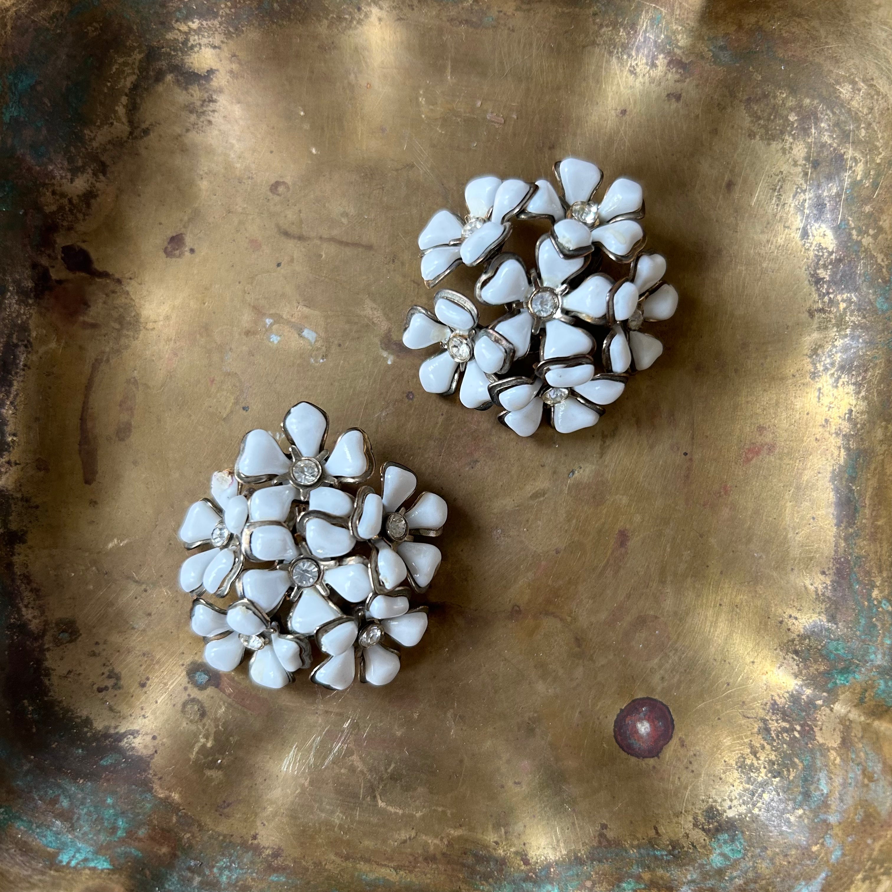 Vintage Clip On Earrings